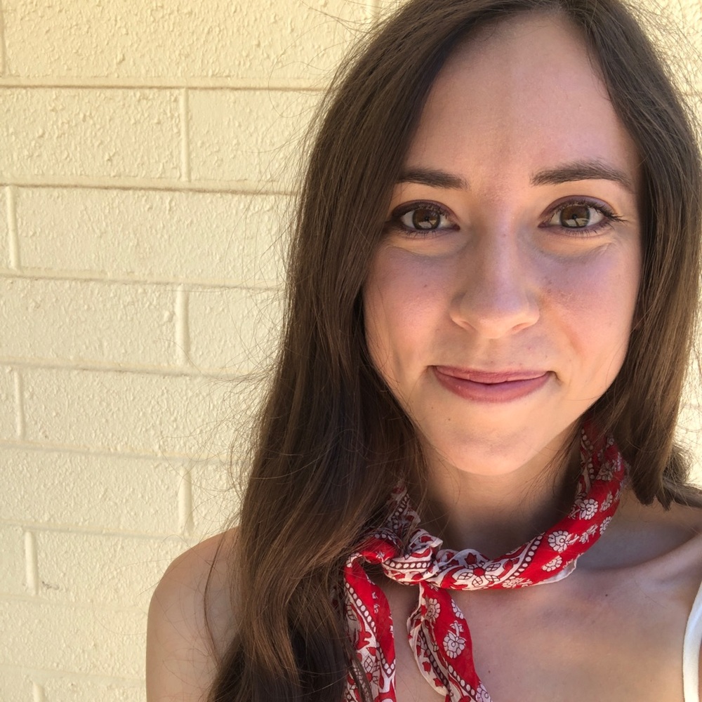 Meet your Posher, Gabby